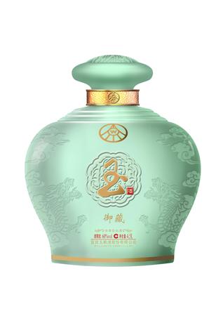 五粮液玉酒有外包装么(五粮液酒的包装)