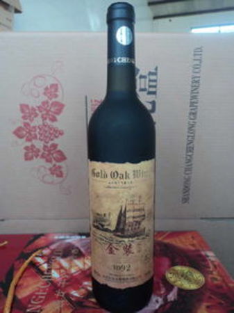 烟台1992酒窖干红葡萄酒(烟台窖藏干红葡萄酒)