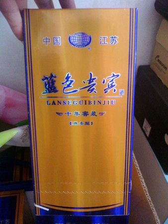 洋河酒价一瓶多少钱(洋河酒多少钱一瓶?)