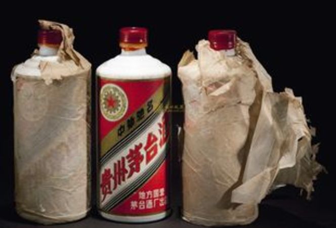 茅台厚德载物酒52度红瓶(厚德载物茅台酒多少钱一瓶)