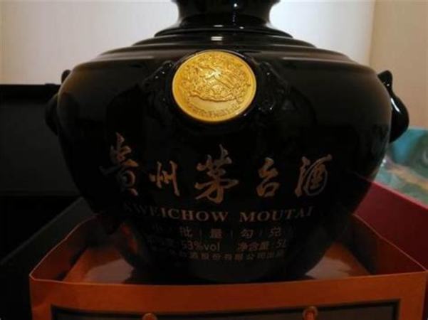 为什么是方酒瓶,酒瓶子哪里有卖