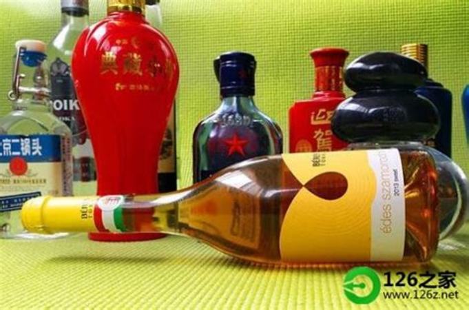 白酒什么温度最合适,这4款白酒温着喝