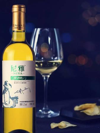 红酒配什么小食(红酒配什么小食好)