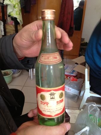 80年代瓷瓶汾酒多少钱一瓶(80年代瓷瓶汾酒价格)