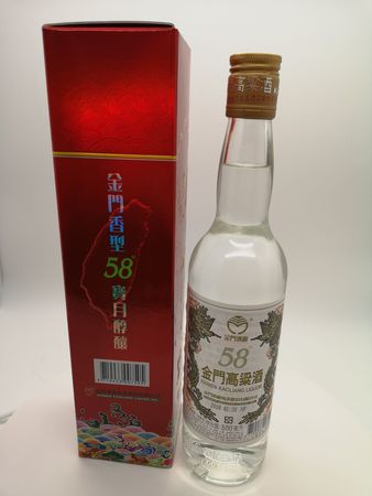 日月谭58白酒(火爆白酒58度)