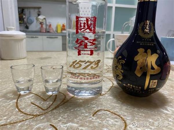 国窖和青花郎哪个好,白酒哪个牌子好喝